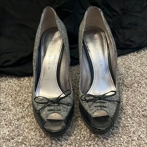 Marc Fisher Black Heels Timeless Elegance 4.25 inch